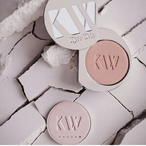 Kjaer Weis Highlighter in Shade Radiance